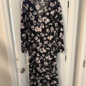 Ava & Viv Black and White Floral Maxi Dress